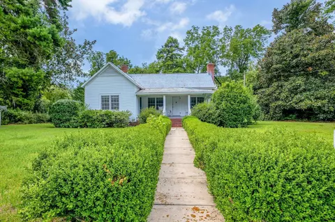 2861 Solomon Dairy Rd, Quincy, FL 32351