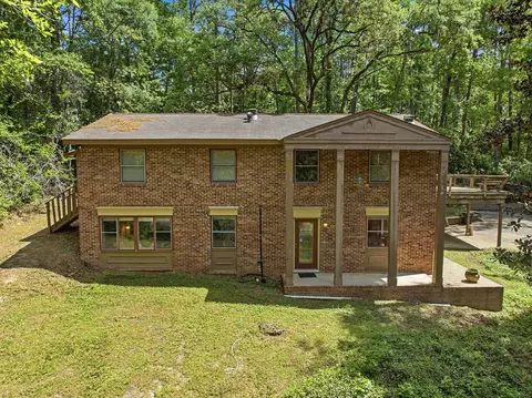 1221 Lowry Dr, Tallahassee, FL 32312