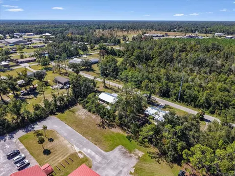 View/Area - 106 Stephens St, Perry, FL 32347 photo 6 of 9