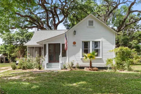 1532 Country Ln, Tallahassee, FL 32304