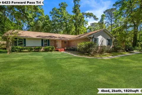 6423 Forward Pass Trl, Tallahassee, FL 32309