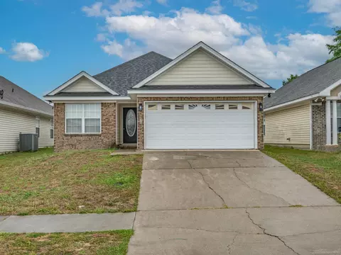 360 Chastain Ln, Tallahassee, FL 32305