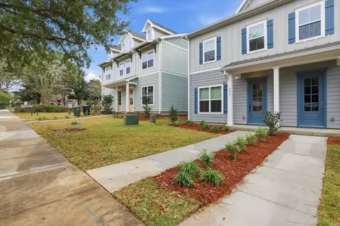 4073 Four Oaks Blvd, Tallahassee, FL 32311