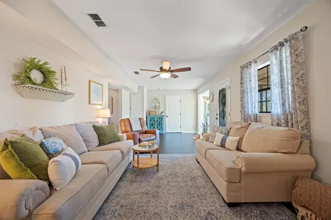 1020 W Lyman Hendry Rd, Perry, FL 32347