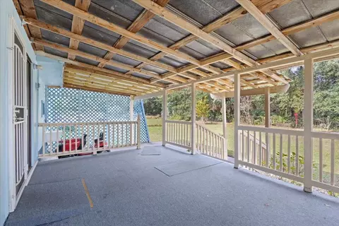 Exterior - 1100 W Ash St, Perry, FL 32347 photo 4 of 9