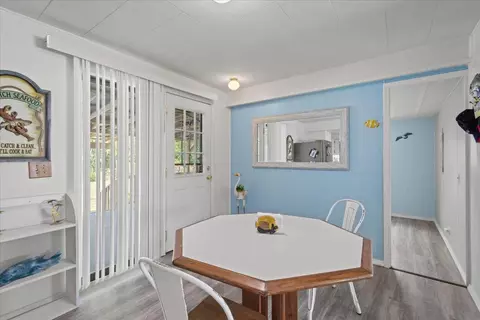 Dining - 1100 W Ash St, Perry, FL 32347 photo 3 of 3