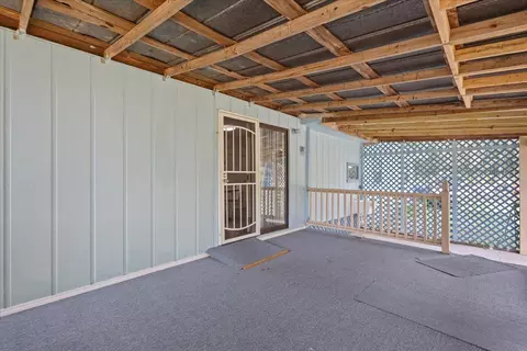 Exterior - 1100 W Ash St, Perry, FL 32347 photo 5 of 9