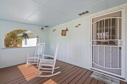 Exterior - 1100 W Ash St, Perry, FL 32347 photo 2 of 9