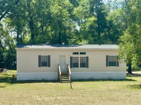 55 Jared St, Crawfordville, FL 32327