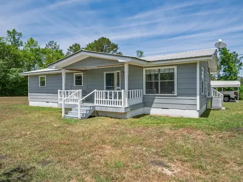 2097 Sycamore Rd, Quincy, FL 32351