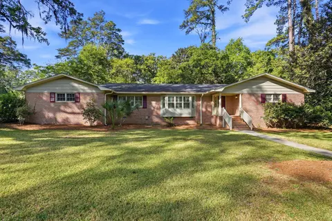2406 Troland Rd, Tallahassee, FL 32308