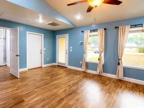 315 Mae Cato Dr, Midway, FL 32343 photo 11