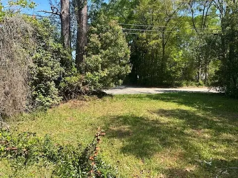 W 10th Avenue, Havana, FL 32333