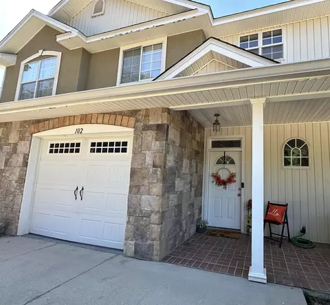 1575 Paul Russell Rd #102, Tallahassee, FL 32301