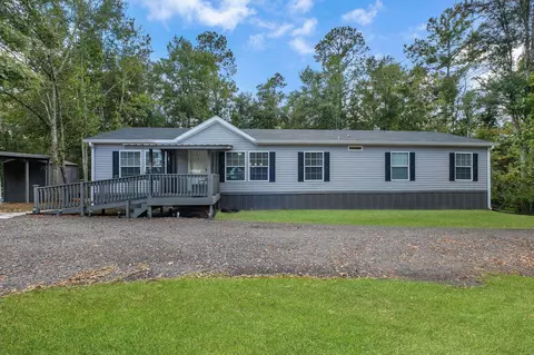 95 Waters Edge Ln, Havana, FL 32333