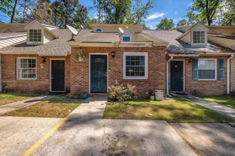 1795 Falconcrest St, Tallahassee, FL 32303
