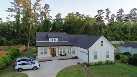 3369 Mariana Oaks Dr, Tallahassee, FL 32311