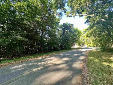 104 Engwall Cir, Gadsden, FL 32333