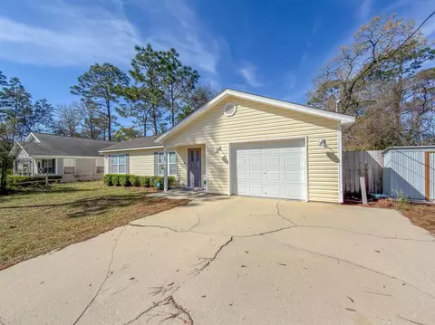 158 Melody Ln, Crawfordville, FL 32327