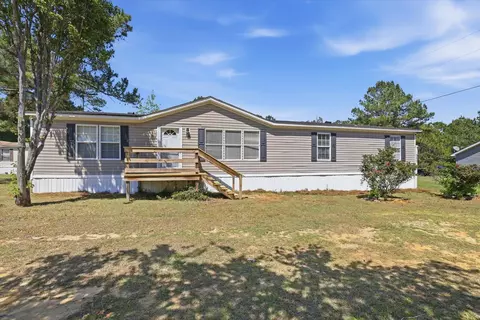 560 Mcnair Rd, Havana, FL 32333