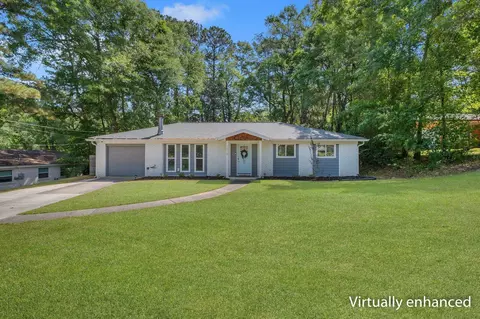 1815 Aaron Rd, Tallahassee, FL 32303