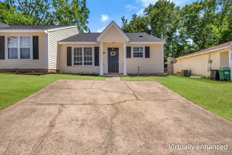 3981 Breezee Ct, Tallahassee, FL 32303