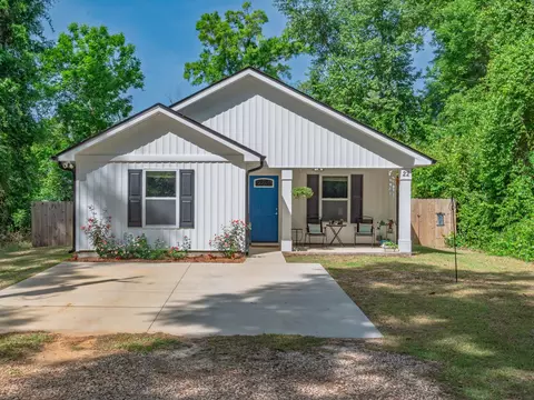 22 Chippewa Rd, Crawfordville, FL 32327