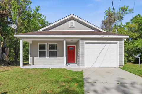 2010 Saxon St, Tallahassee, FL 32310