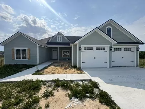 402 Bailey Cir, Thomasville, GA 31757