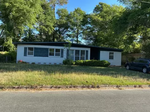 822 Apache St, Tallahassee, FL 32301