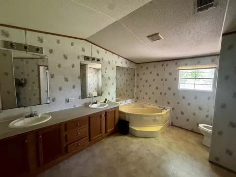 496 NE Centaury Way, Lee, FL 32059 photo 42