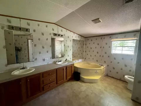 496 NE Centaury Way, Lee, FL 32059 photo 43