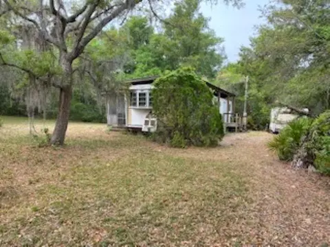 624 And 626 Pine St, Alligator Point, FL 32346