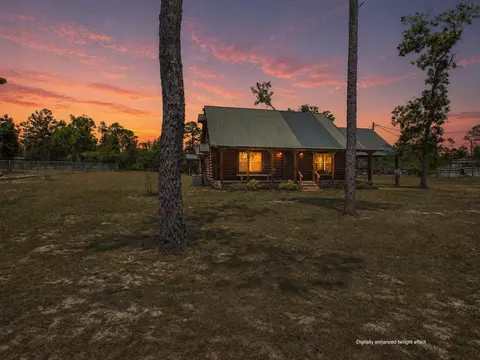 Exterior - 2230 Black Oak Rd, Perry, FL 32348 photo 2 of 15