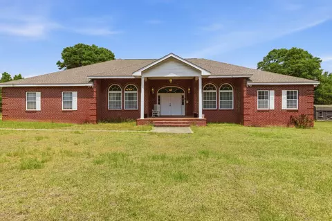 15 Alpine Heights Rd, Quincy, FL 32352