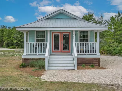 1605 Sandpiper Dr, Carrabelle, FL 32322