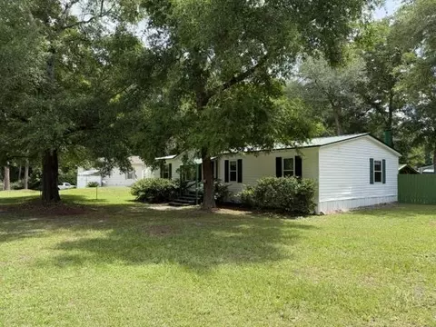 1045 Back Forest Ln, Tallahassee, FL 32305