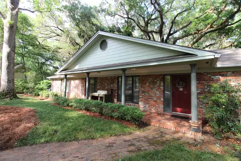 2021 Quinn Ct, Tallahassee, FL 32309