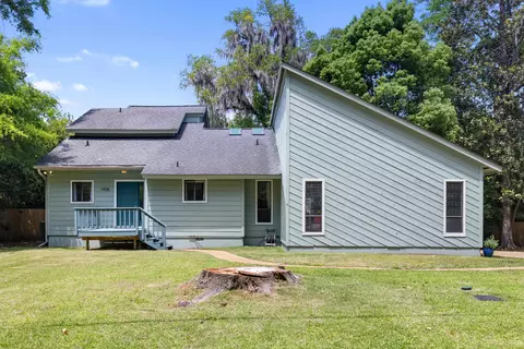 1906 Angel Hollow Rd, Tallahassee, FL 32308