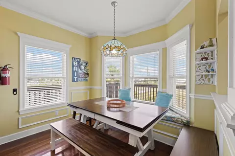 Dining - 20945 Keaton Beach Dr, Perry, FL 32348 photo 4 of 4