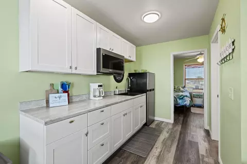 Kitchen - 20945 Keaton Beach Dr, Perry, FL 32348 photo 3 of 6
