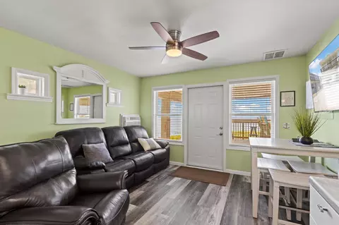 Living - 20945 Keaton Beach Dr, Perry, FL 32348 photo 7 of 7