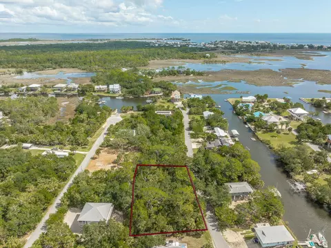 lot9 10 Oyster Bay Dr #2, Crawfordville, FL 32327