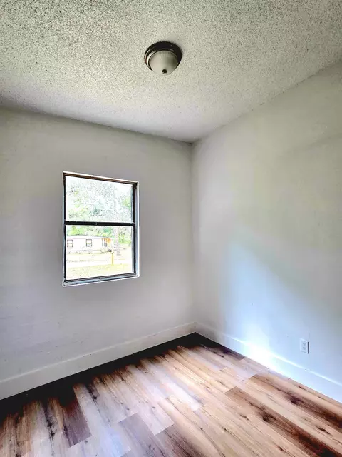 Other - 906 N Veterans Dr, Perry, FL 32347 photo 5 of 9