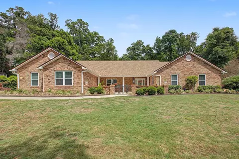 414 Frank Shaw Rd, Tallahassee, FL 32312