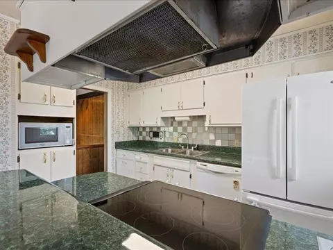 Kitchen - 103 Crest Dr, Perry, FL 32348 photo 1 of 3