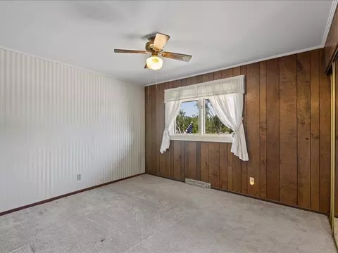 Bedroom - 103 Crest Dr, Perry, FL 32348 photo 8 of 9