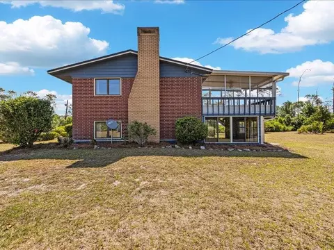 Exterior - 103 Crest Dr, Perry, FL 32348 photo 12 of 18