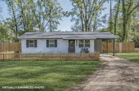 321 Trice Ln, Crawfordville, FL 32327