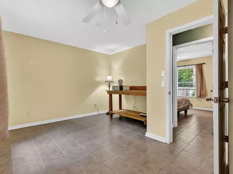 30 Keerns Rd, Crawfordville, FL 32327